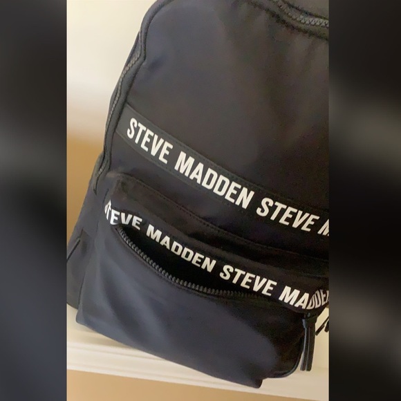Steve Madden backpack - Picture 3 of 6